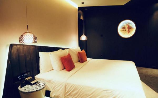 北京市井的後海衚衕裡,藏著這樣一家現代又古樸的酒店 北京市井的後海衚衕裡,藏著這樣一家現代又古樸的酒店