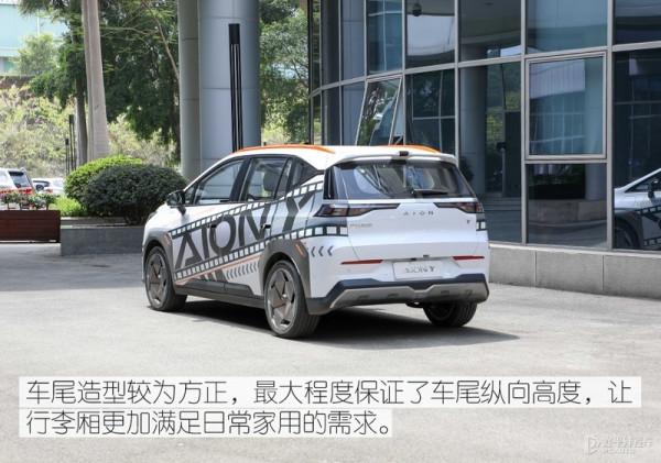 十萬元比軒逸、飛度更好的選擇 好開好看空間還大 十萬元比軒逸、飛度更好的選擇 好開好看空間還大