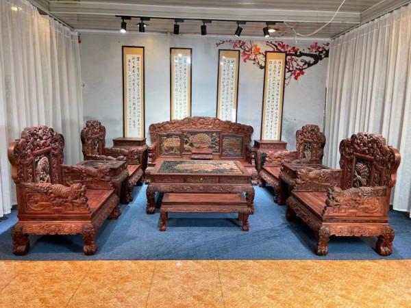 血檀霸王雄獅孔雀開屏沙發十二件套