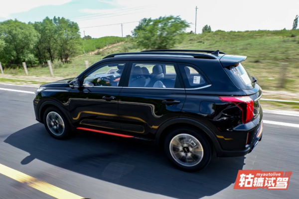 軲轆試駕｜改款力度比換代還大？起亞智跑Ace：是的