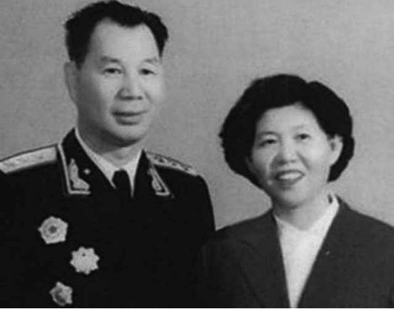 68年趙志珍致電偉人，詢問丈夫下落，偉人聯絡周總理：他在哪？