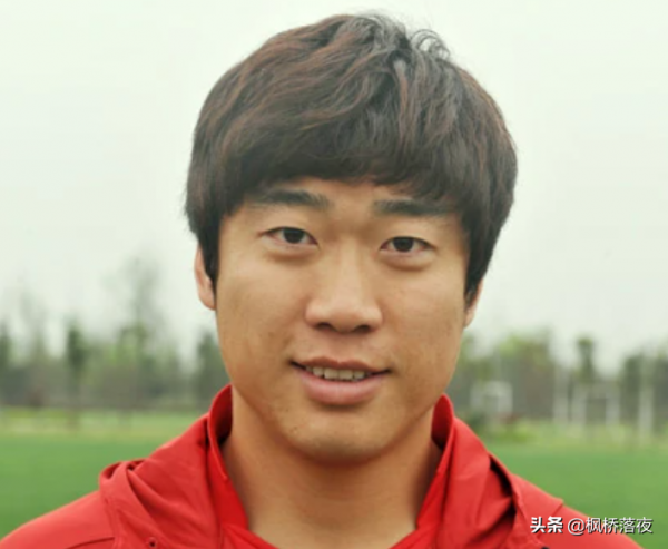 中國足球再現不老傳奇!39歲國足高塔連續兩場比賽絕殺,相當強悍 中國足球再現不老傳奇!39歲國足高塔連續兩場比賽絕殺,相當強悍