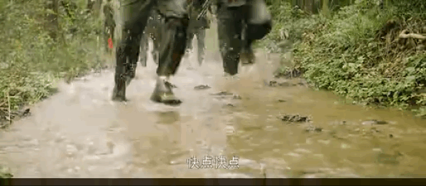 新劇丨《王牌部隊》書寫近40年強軍歷程，開局很正點