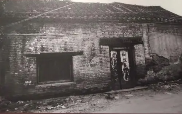 49年蘇聯作家西蒙諾夫南下見林彪：我想採訪一下功勳赫赫的135師