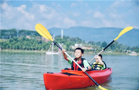 雲南寶藏小城，高鐵30分鐘直達，中秋國慶躺平玩兒