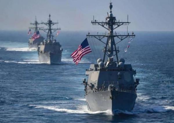 美議員慶祝海軍生日，配圖是中國製造！網友怒批：這是白痴嗎？