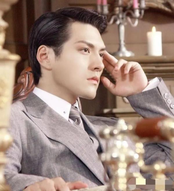 娛樂圈“豪門即視感”顏值盛宴:嚴屹寬邪魅狂狷,任嘉倫貴氣十足 娛樂圈“豪門即視感”顏值盛宴:嚴屹寬邪魅狂狷,任嘉倫貴氣十足