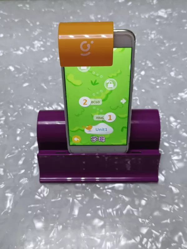 寓教於樂,AI桌屏互動玩具套裝 寓教於樂,AI桌屏互動玩具套裝