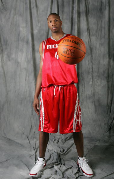 盤點曾經在火箭隊和姚明搭檔的那些大前鋒,沒拿總冠軍是有原因的 盤點曾經在火箭隊和姚明搭檔的那些大前鋒,沒拿總冠軍是有原因的