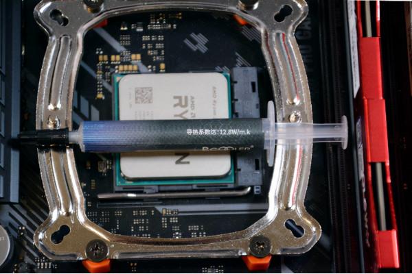 顏值線上，超頻三PCCOOLER）光愈機箱體驗，治癒系不只有小姐姐