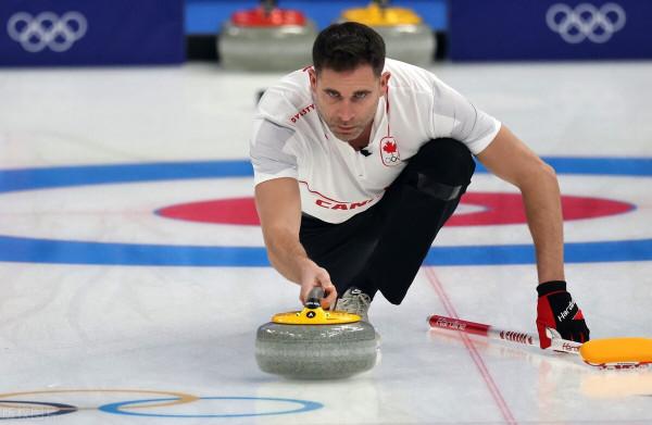 冰壺混雙加拿大瑞士同獲首勝,英國遭遇首敗,澳大利亞三戰皆負 冰壺混雙加拿大瑞士同獲首勝,英國遭遇首敗,澳大利亞三戰皆負