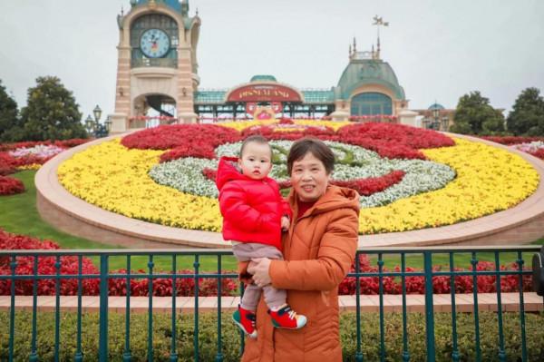 《迪士尼樂園》今天我們一家人高高興興來見你了