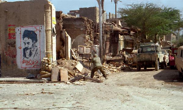 為何說兩伊戰爭救了中國兵工廠？看看當年的交易額，至今無法超越