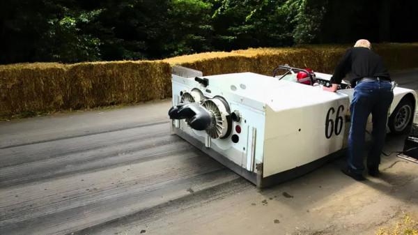 跑鈴鹿賽道比F1單圈最快圈速少了20秒！——虛擬神車Red Bull X2010