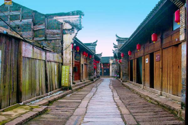 安徽1800年曆史古街，花數億重修後，反沒有了遊客