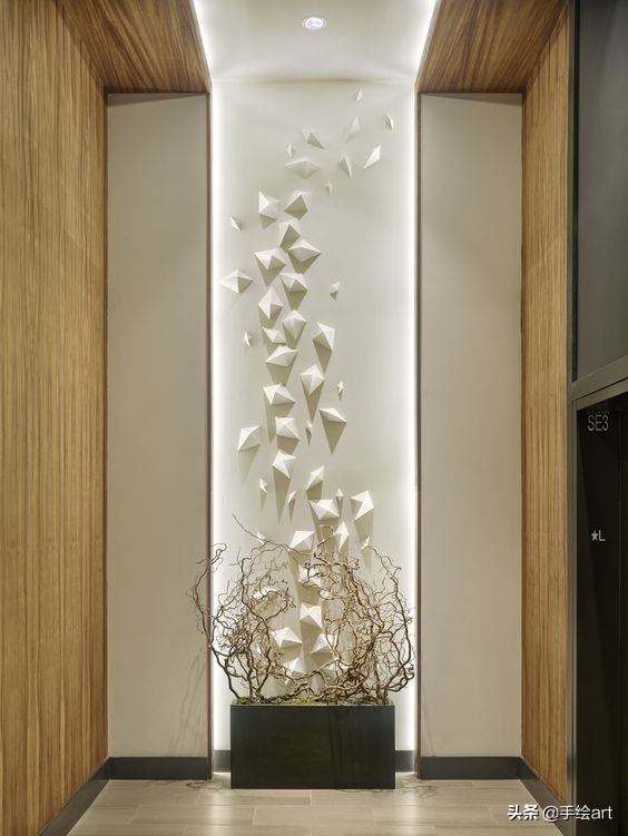 充滿燈光藝術的牆面