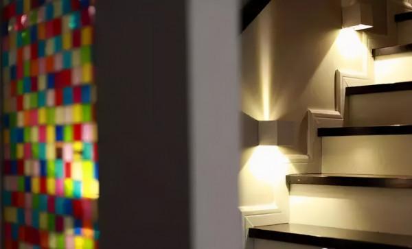 90㎡簡約小複式裝修,客廳隔斷櫃+隔斷框設計,通透又充滿藝術感 90㎡簡約小複式裝修,客廳隔斷櫃+隔斷框設計,通透又充滿藝術感