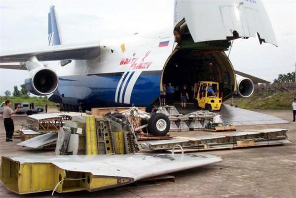 南海撞機談判內幕:美方道歉信5次被駁回,美機拆解十多天才運走 南海撞機談判內幕:美方道歉信5次被駁回,美機拆解十多天才運走