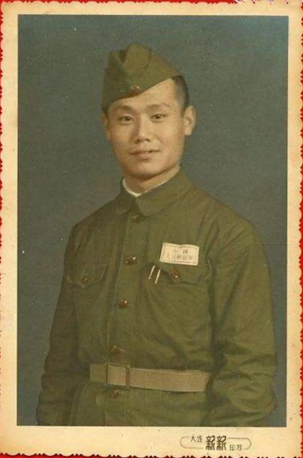 建國初期的共和國軍人：一組上色老照片，重溫那段激情燃燒的歲月