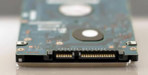 AHCI vs RAID：哪一個更適合你的硬碟？