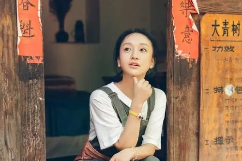 5位娛樂圈的“窮明星”，陳小春蔡少芬在榜，藍潔瑛靠撿垃圾度日