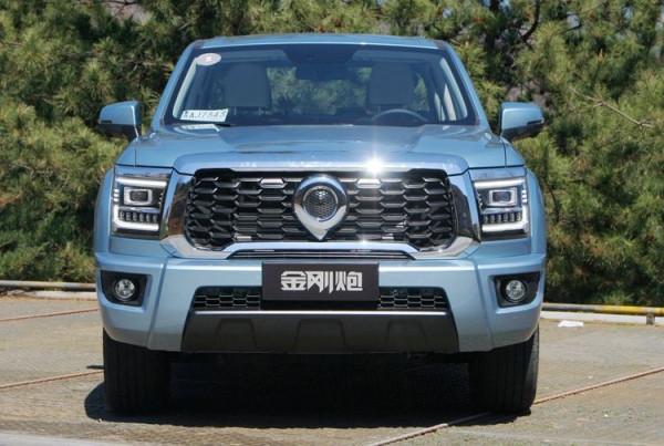 緊跟潮流的商用皮卡！試駕長城皮卡金剛炮