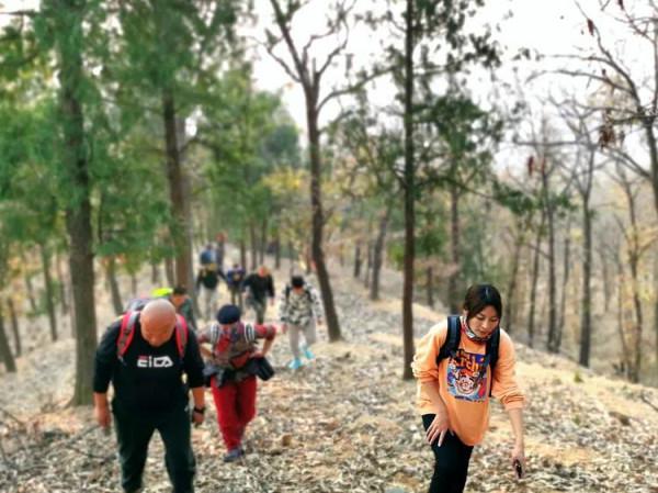 徒步白雲寺渡槽一一絕壁大梯一一上白雲一一白雲寺 徒步白雲寺渡槽一一絕壁大梯一一上白雲一一白雲寺