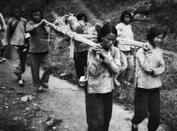 1934年，一鹽販救下3000紅軍，建國後軍長6次派人尋他，結果如何?