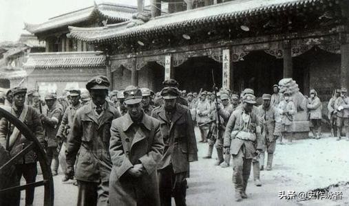 1976年,華國鋒擔任軍委主席後,中央選出的5位副主席都是誰? 1976年,華國鋒擔任軍委主席後,中央選出的5位副主席都是誰?