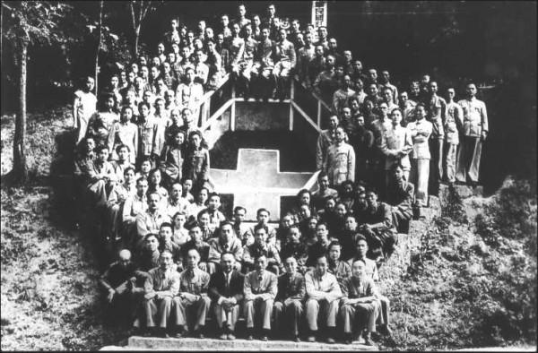 從法國集中營到中國抗日前線——西班牙國際縱隊援華醫療熱血往事 從法國集中營到中國抗日前線——西班牙國際縱隊援華醫療熱血往事