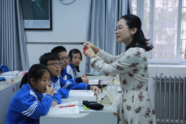 過來人才懂的心酸，&OpenCurlyDoubleQuote;醫生&rdquo;和&OpenCurlyDoubleQuote;教師&rdquo;之間的差距，不僅僅是薪資