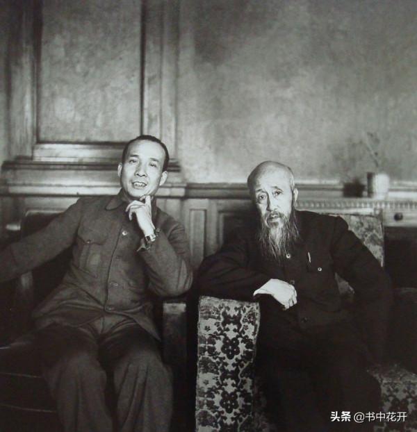 梁啟超跟隨康有為奔走呼號,決心為挽救民族危亡而儘自己的力量 梁啟超跟隨康有為奔走呼號,決心為挽救民族危亡而儘自己的力量