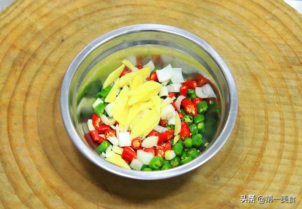 蒜黃炒雞蛋家常做法,雞蛋鮮嫩,蒜黃不出水有技巧,簡單上手快 蒜黃炒雞蛋家常做法,雞蛋鮮嫩,蒜黃不出水有技巧,簡單上手快