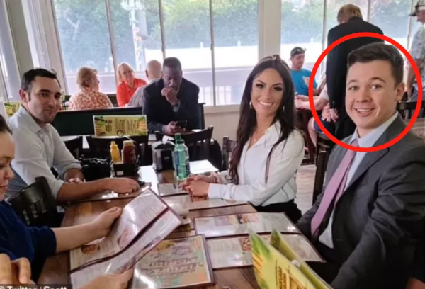 5死48傷！非裔歌手開SUV衝入遊行人群，老人孩子被撞飛，兇手曾碾壓孩子親媽