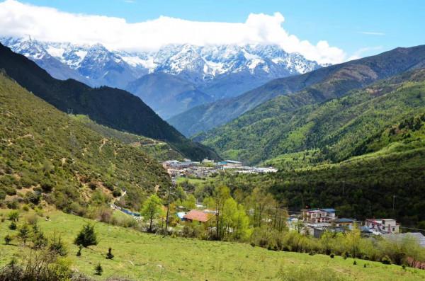 比三峽還高114米！16年耗資664億，中國最高土石壩正式投產發電