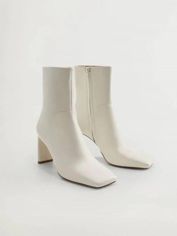 冬天穿褲子，就要配短靴