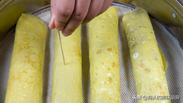 家人都愛吃的一道菜，教你秘製做法，蛋皮彈韌肉餡香，老少皆宜