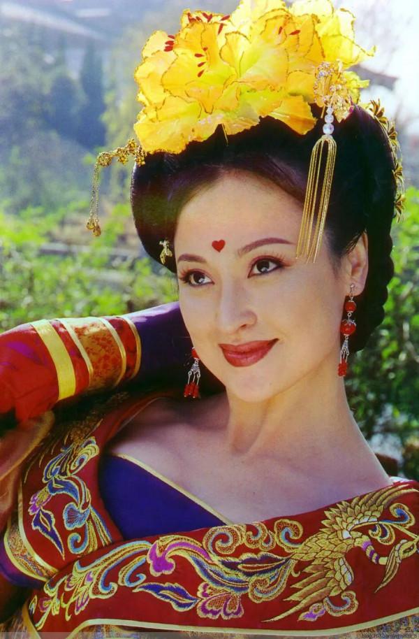 楊玉環原來不是花瓶，她竟然是王者峽谷中的人頭收割機