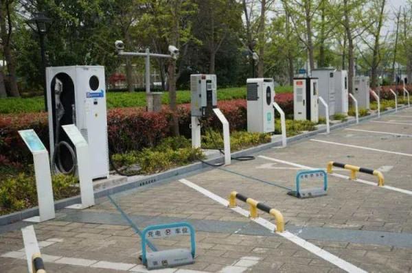 線上求助，地下車庫能加裝充電樁嗎？