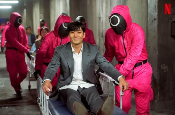 2021最經典的6部韓劇，《魷魚遊戲》上榜，宋仲基再次證明自己