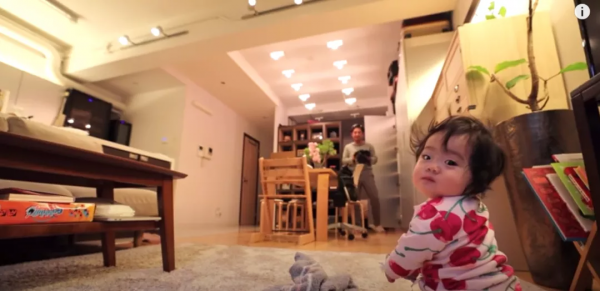 27歲日本家庭主婦圍著孩子轉的一天，卻被人羨慕她的從容優雅