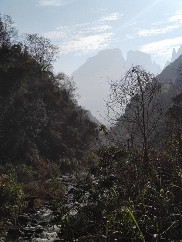 行走大瑤山