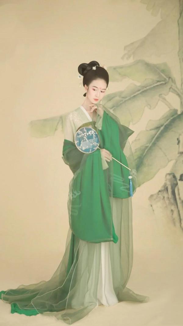 芳井居士·《詞作》九首：風霜雪雨總為鄰，羈鳥沒紅塵