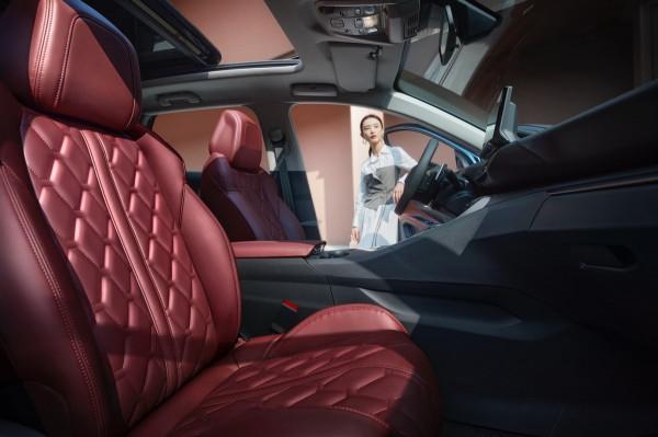 東風標緻4008創享版上市售價16.77萬！只是改個配色有吸引力嗎？