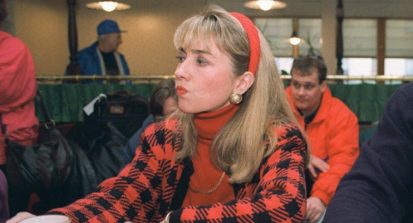 希拉里為達目的有多狠？27歲為強姦犯辯護，讓12歲女孩成為墊腳石