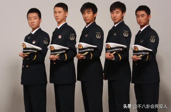 《王牌部隊》看不下去，回味這6部軍旅劇，《士兵突擊》永遠的神