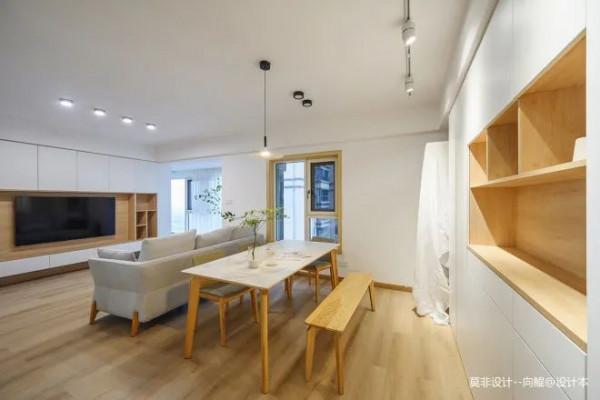 原木+白，簡約即正義的五口之家