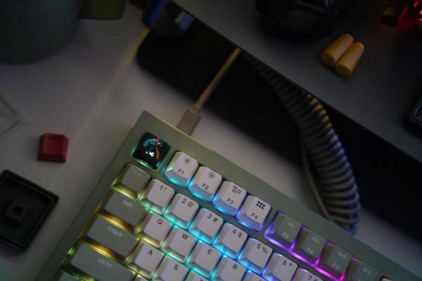 姍姍來遲的Keychron Q1&comma;入手的體驗到底如何