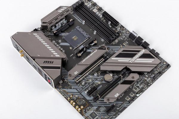 安鈦克 風行者DF700Flux-3A 裝機分享-5800X+X570S+6600XT