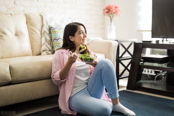 英國108歲老姑娘，獨自生活80年，她說：相對男人，我寧願孤獨